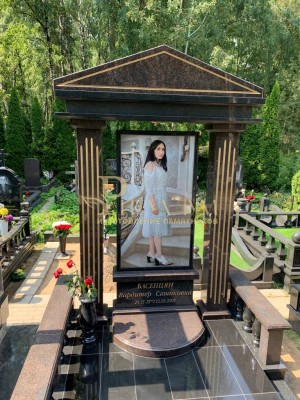 Элитный памятник №80 — ritualum.ru