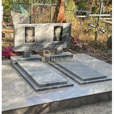 Памятник из мрамора 73-1 — ritualum.ru